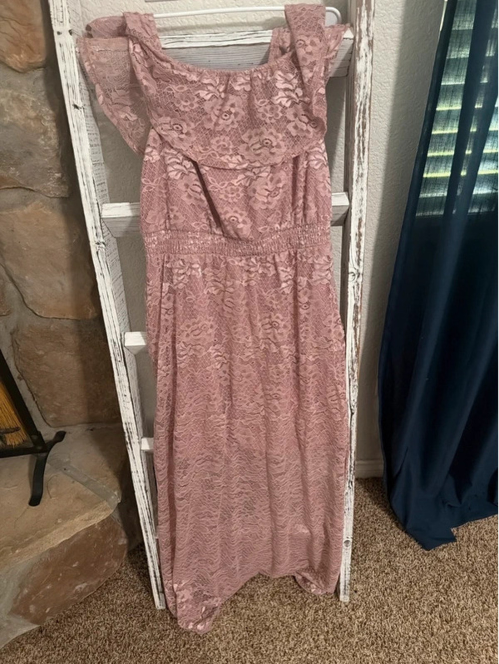 Lace Maxi Dress women’s large